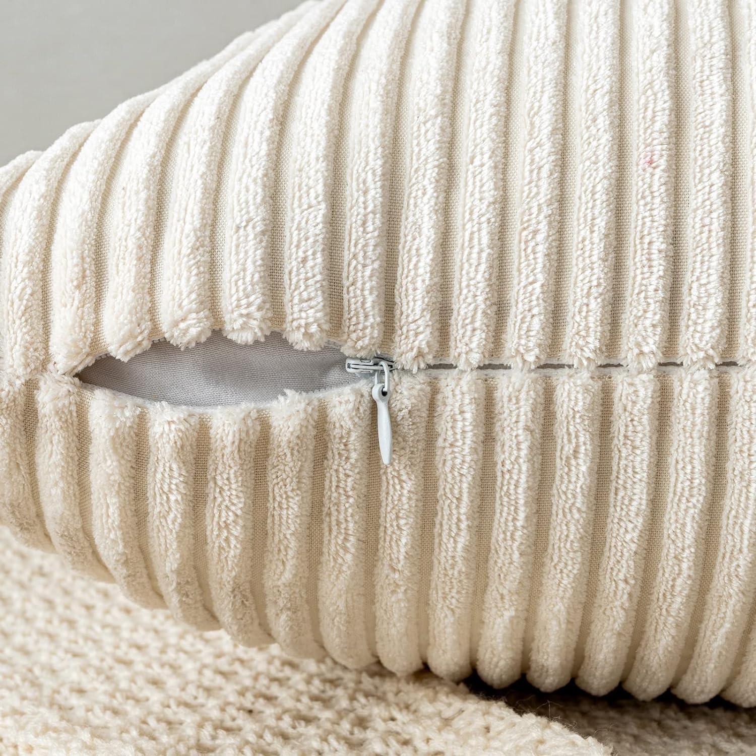 Throw Pillow Covers Corduroy D - Pillow Insert 18X18 ulasan dan harga